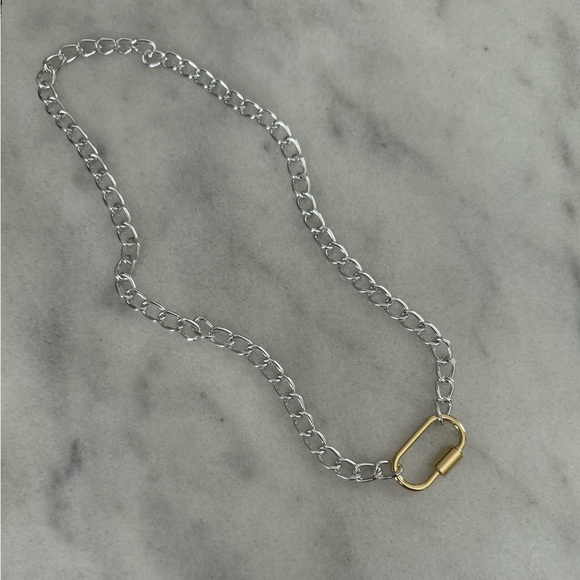 Silver Gold Carabiner Clasp Chain Link Necklace 

Brand New - Picture 2 of 3